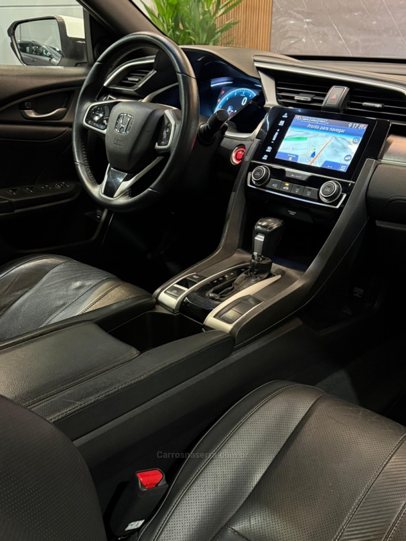 CIVIC 1.5 16V TOURING TURBO GASOLINA 4P AUTOMÁTICO - 2017 - CAXIAS DO SUL