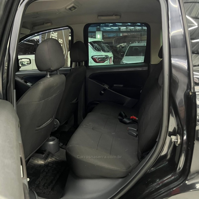 IDEA 1.4 MPI FIRE ELX 8V FLEX 4P MANUAL - 2009 - CANOAS