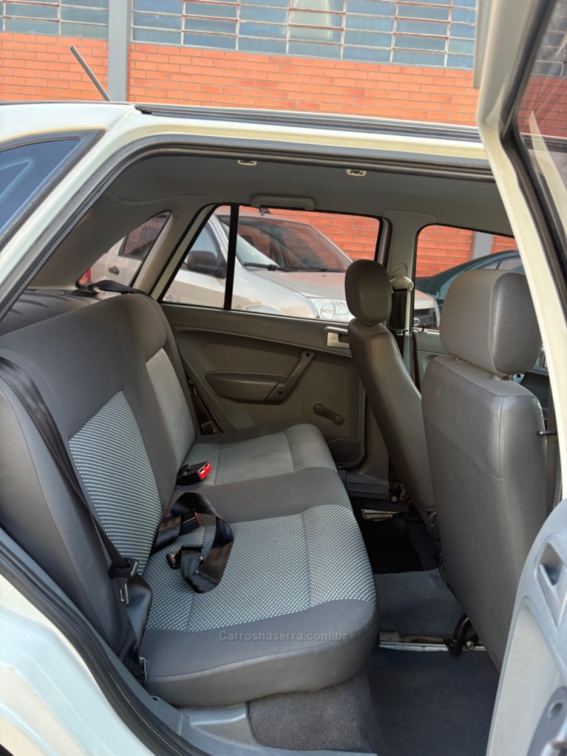 GOL 1.0 MI TRENDLINE 8V FLEX 4P MANUAL - 2014 - CAXIAS DO SUL