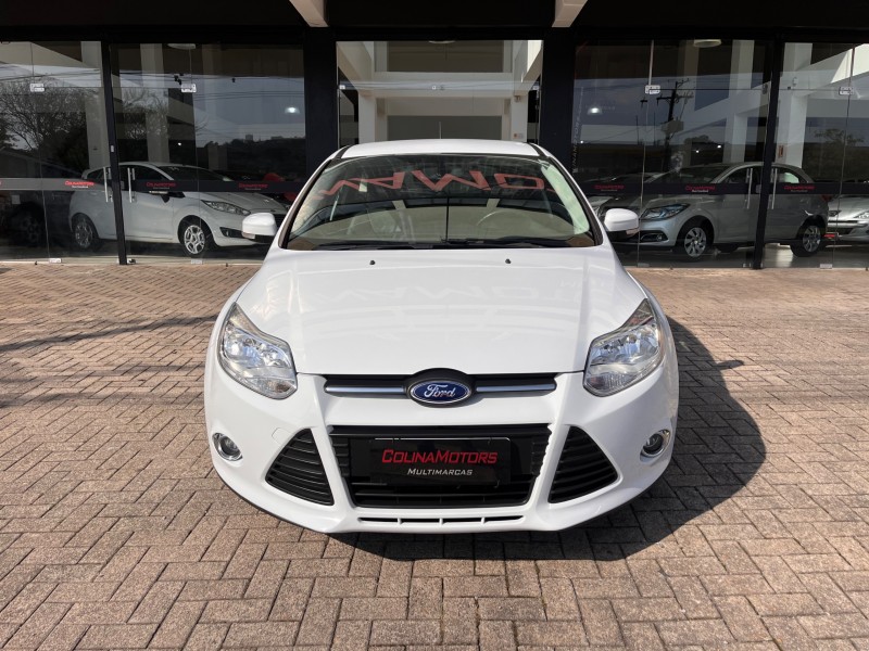 FOCUS 1.6 SE HATCH 16V FLEX 4P AUTOMÁTICO - 2015 - CAXIAS DO SUL