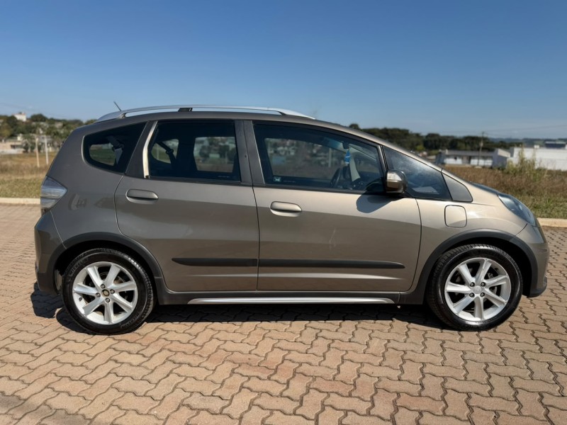 FIT 1.5 TWIST 16V FLEX 4P AUTOMÁTICO - 2013 - LAGOA VERMELHA