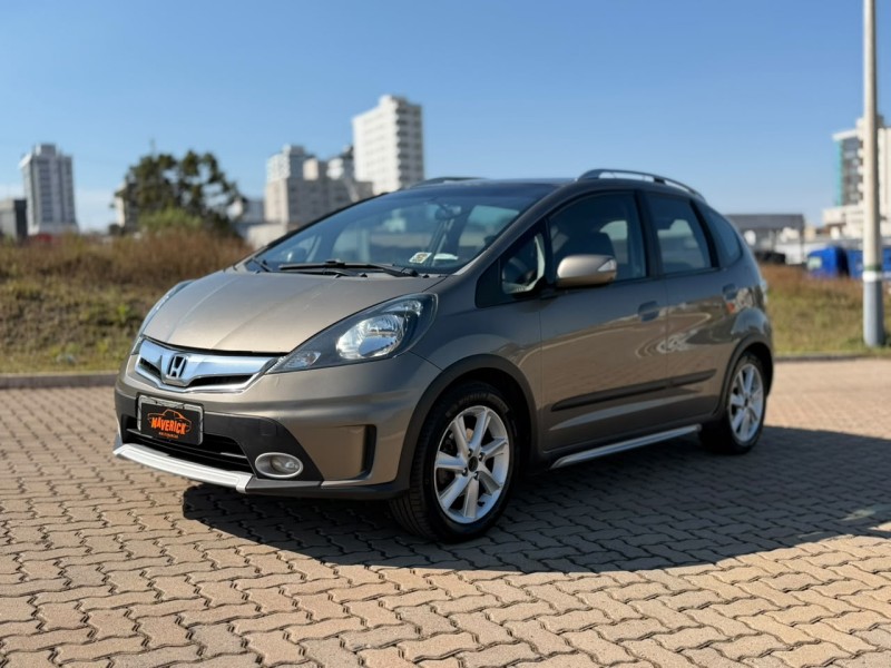 fit 1.5 twist 16v flex 4p automatico 2013 lagoa vermelha