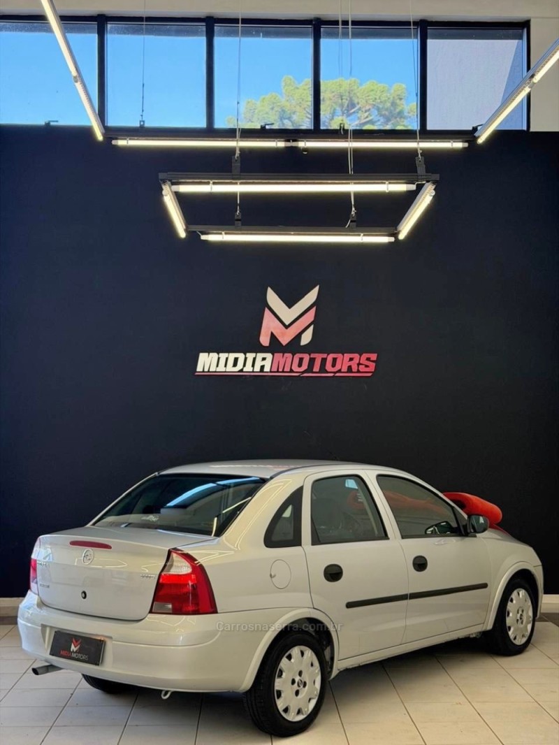 CORSA 1.0 MPFI 8V GASOLINA 4P MANUAL - 2004 - CAXIAS DO SUL