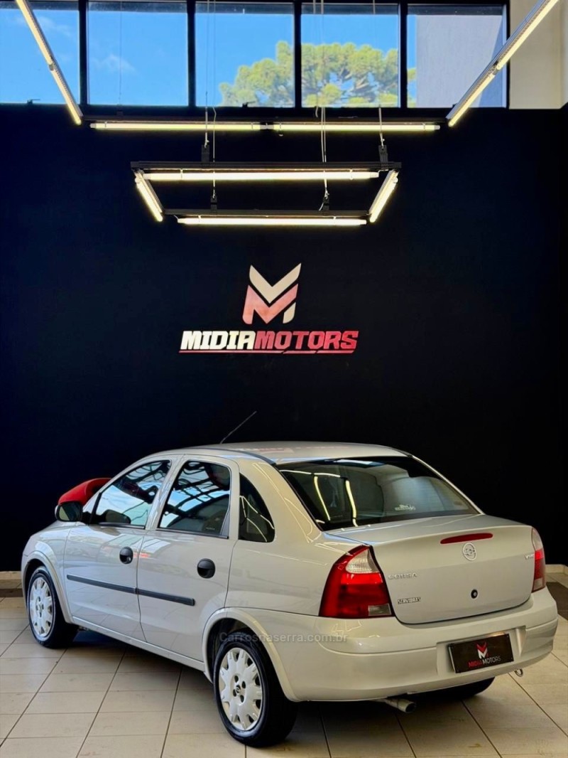 CORSA 1.0 MPFI 8V GASOLINA 4P MANUAL - 2004 - CAXIAS DO SUL