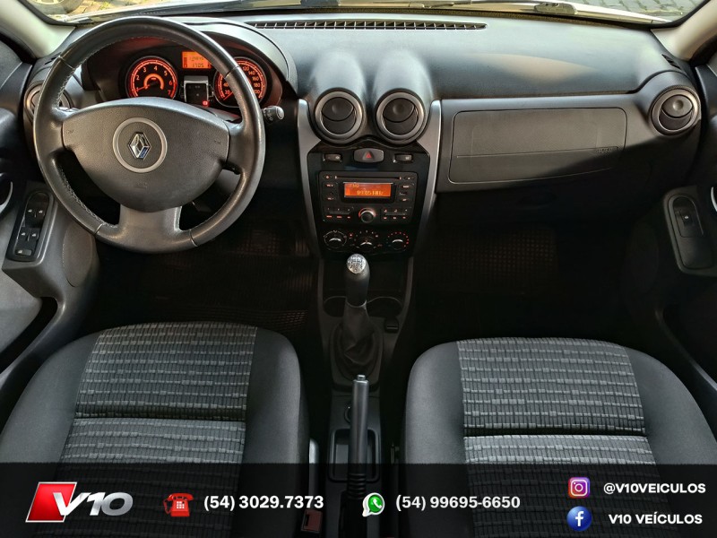 SANDERO 1.6 PRIVILÉGE 8V FLEX 4P MANUAL - 2013 - CAXIAS DO SUL
