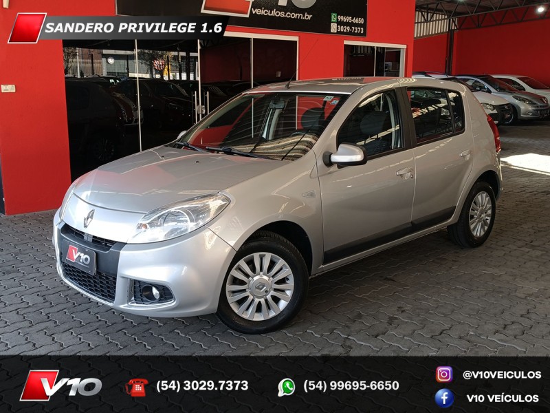 sandero 1.6 privilege 8v flex 4p manual 2013 caxias do sul