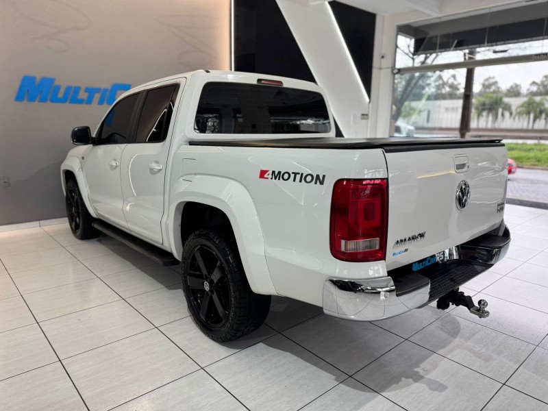 AMAROK 2.0 HIGHLINE 4X4 CD 16V TURBO INTERCOOLER DIESEL 4P AUTOMÁTICO - 2012 - ESTâNCIA VELHA