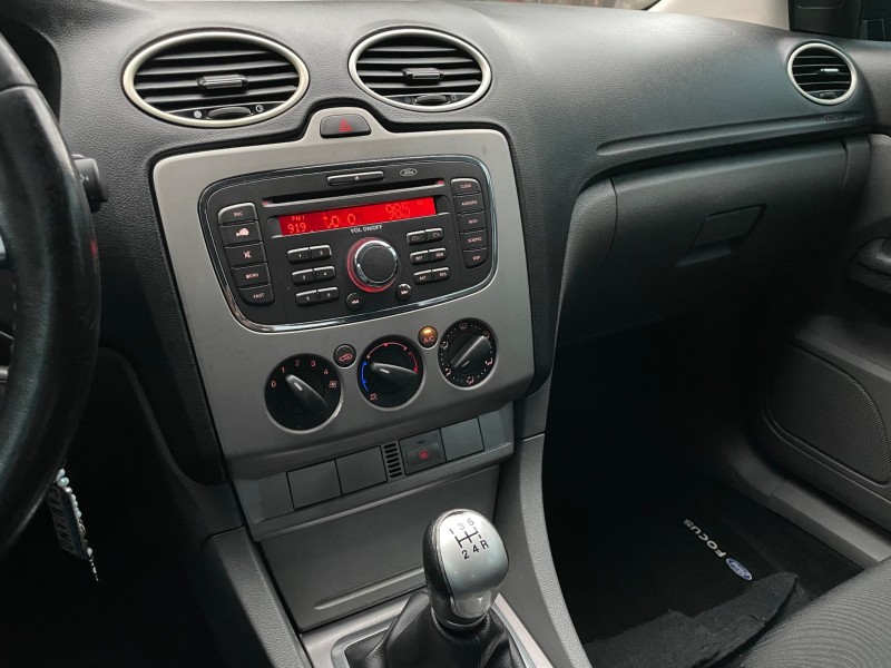 FOCUS 1.6 GL 16V FLEX 4P MANUAL - 2013 - CAXIAS DO SUL