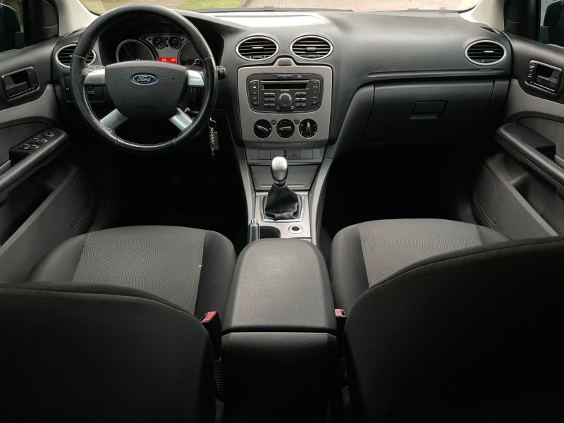 FOCUS 1.6 GL 16V FLEX 4P MANUAL - 2013 - CAXIAS DO SUL