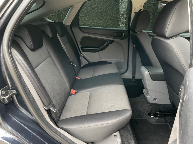 FOCUS 1.6 GL 16V FLEX 4P MANUAL - 2013 - CAXIAS DO SUL