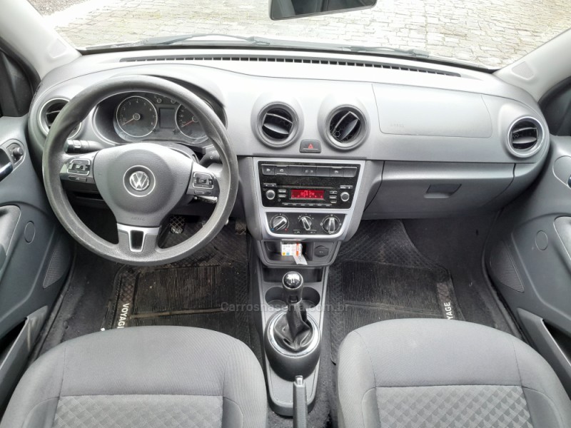 VOYAGE 1.6 MI COMFORTLINE 8V FLEX 4P MANUAL - 2016 - NOVA PRATA