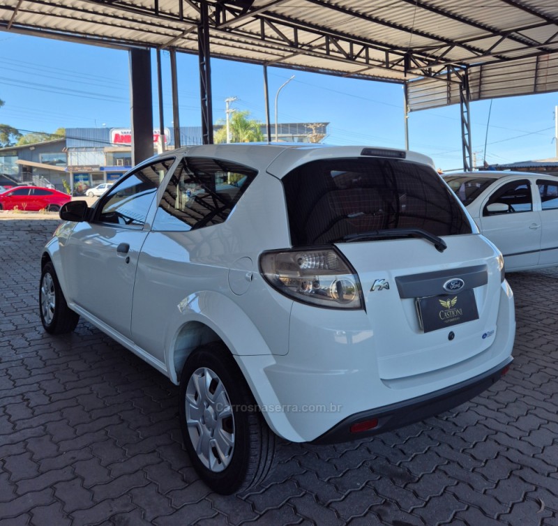 KA 1.0 MPI TECNO 8V FLEX 2P MANUAL - 2013 - CAXIAS DO SUL