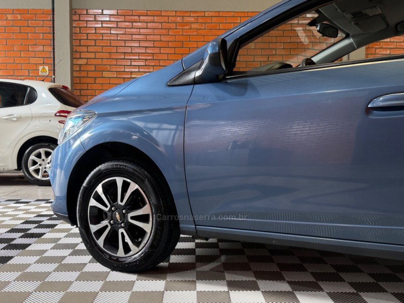 ONIX 1.4 MPFI LTZ 8V FLEX 4P MANUAL - 2016 - BENTO GONçALVES