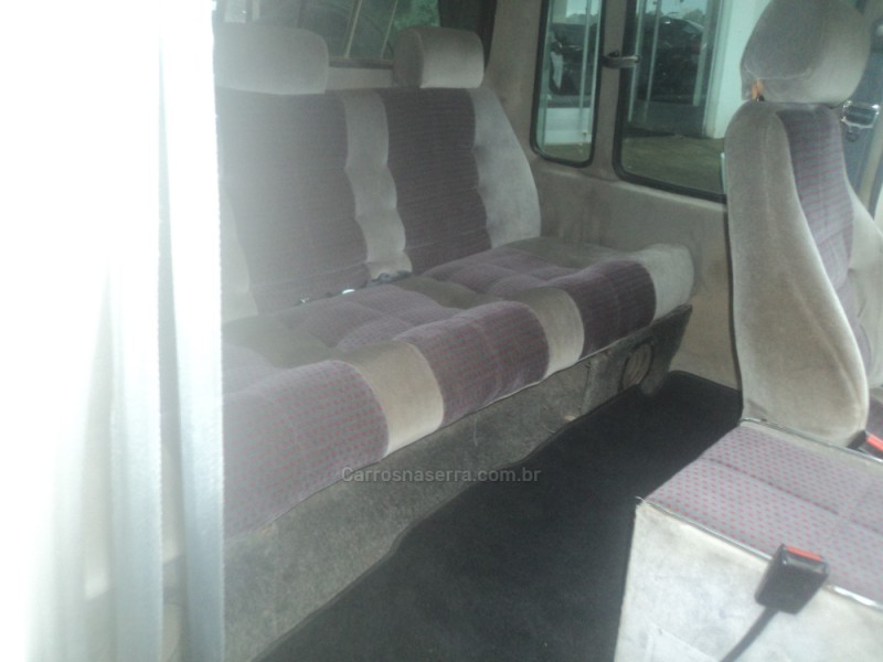 D20 4.0 CUSTOM S CD 8V DIESEL 2P MANUAL - 1989 - FARROUPILHA
