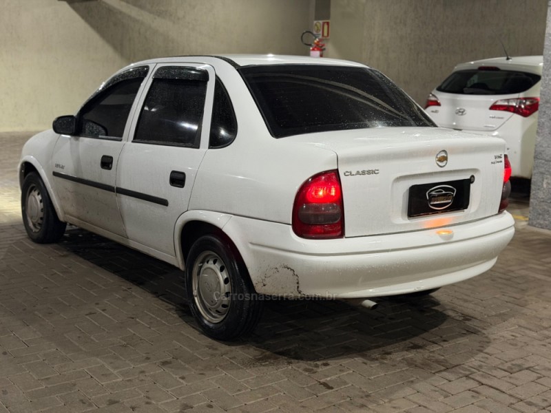 CLASSIC 1.0 MPFI SPIRIT 8V FLEX 4P MANUAL - 2007 - GRAMADO