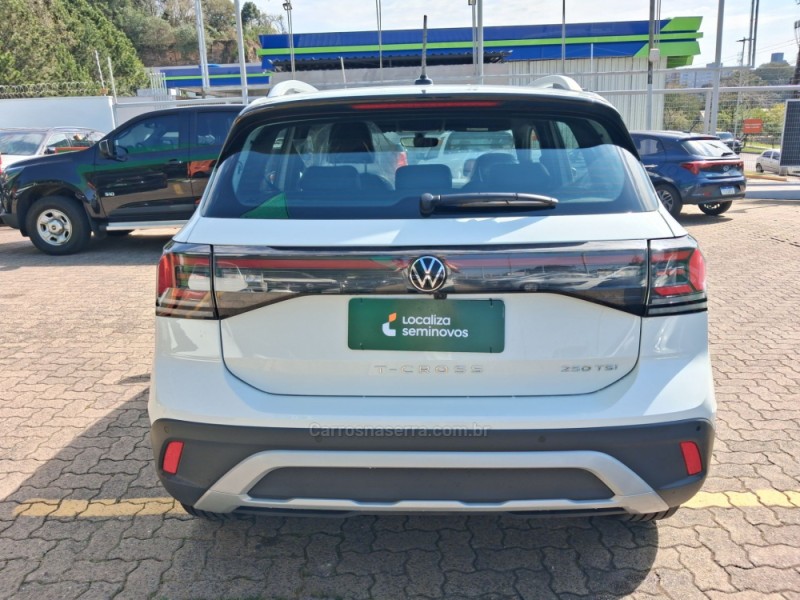 T-CROSS 1.4 HIGHLINE TSI 16V FLEX 4P AUTOMÁTICO - 2025 - CAXIAS DO SUL