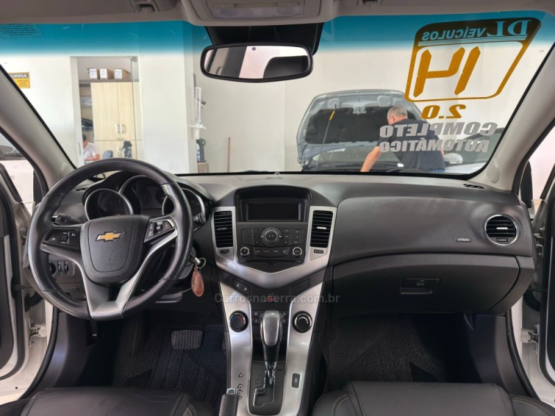 CRUZE 1.8 LT SPORT6 16V FLEX 4P AUTOMÁTICO - 2014 - NOVA BASSANO