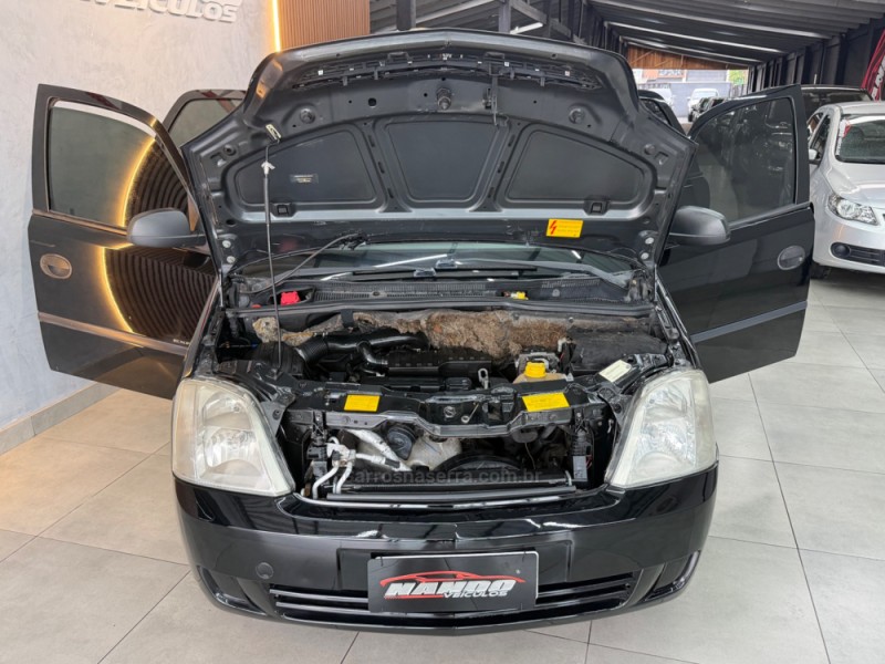 MERIVA 1.8 MPFI EXPRESSION 8V FLEX 4P MANUAL - 2010 - SAPIRANGA