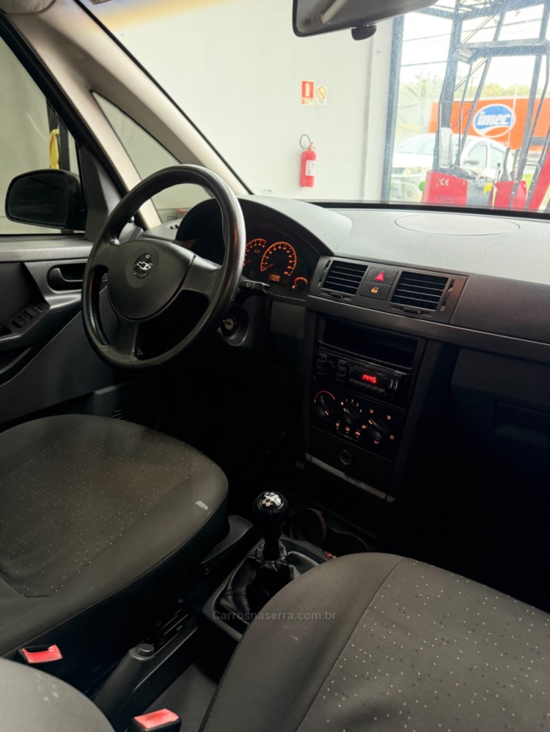 MERIVA 1.8 MPFI EXPRESSION 8V FLEX 4P MANUAL - 2010 - SAPIRANGA