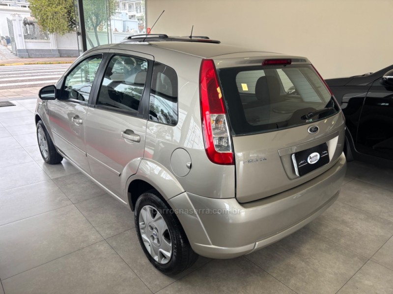 FIESTA 1.6 ROCAM SE 8V FLEX 4P MANUAL - 2010 - BENTO GONçALVES
