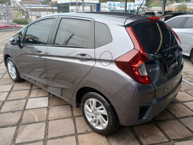 FIT 1.5 LX 16V FLEX 4P MANUAL - 2017 - CAXIAS DO SUL