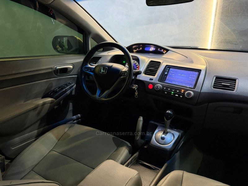 CIVIC 1.8 LXL 16V FLEX 4P AUTOMÁTICO - 2011 - NOVO HAMBURGO