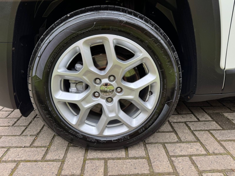 RENEGADE 1.8 16V FLEX LONGITUDE 4P AUTOMÁTICO - 2016 - CAXIAS DO SUL