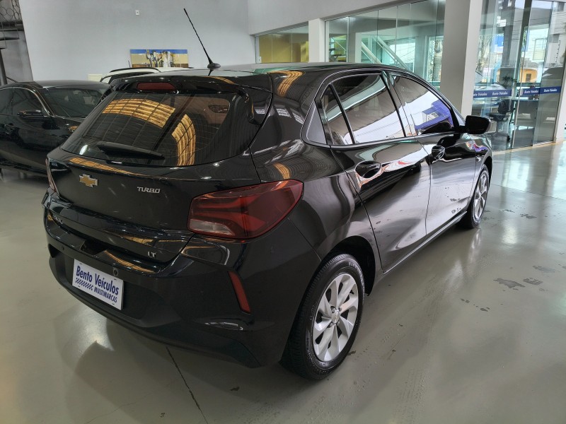 ONIX 1.0 LT 12V TURBO FLEX 4P AUTOMÁTICO - 2021 - BENTO GONçALVES
