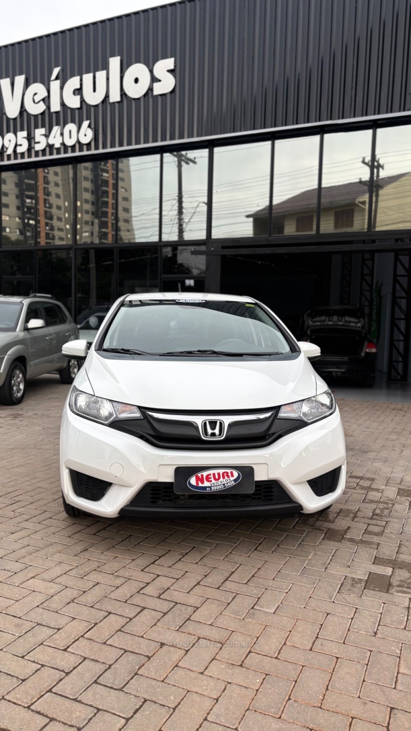 FIT 1.5 LX 16V FLEX 4P AUTOMÁTICO - 2015 - LAJEADO