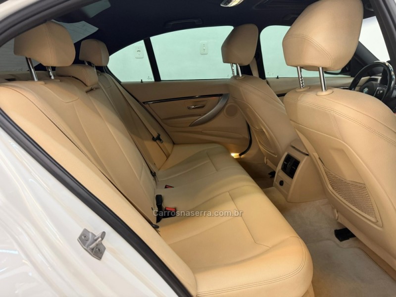 320I 2.0 M SPORT 16V TURBO GASOLINA 4P AUTOMÁTICO - 2016 - BOM RETIRO DO SUL