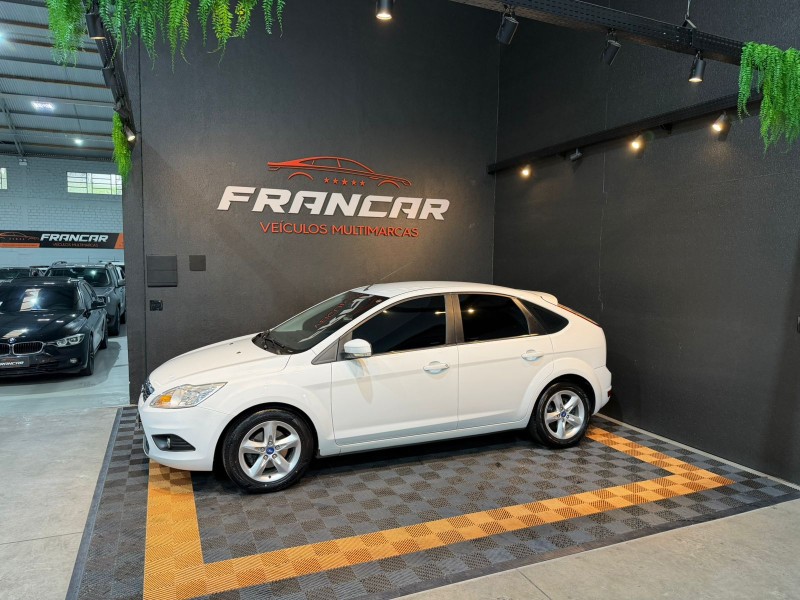 FOCUS 1.6 GLX 16V FLEX 4P MANUAL - 2013 - ANTôNIO PRADO