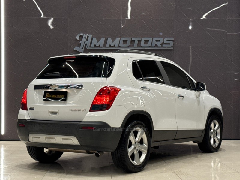TRACKER 1.8 MPFI LTZ 4X2 16V FLEX 4P AUTOMÁTICO - 2015 - CAXIAS DO SUL