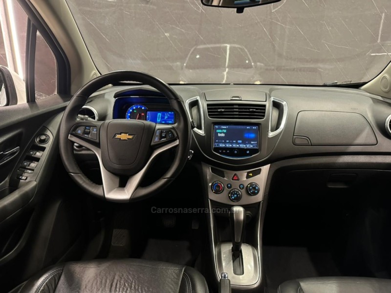 TRACKER 1.8 MPFI LTZ 4X2 16V FLEX 4P AUTOMÁTICO - 2015 - CAXIAS DO SUL
