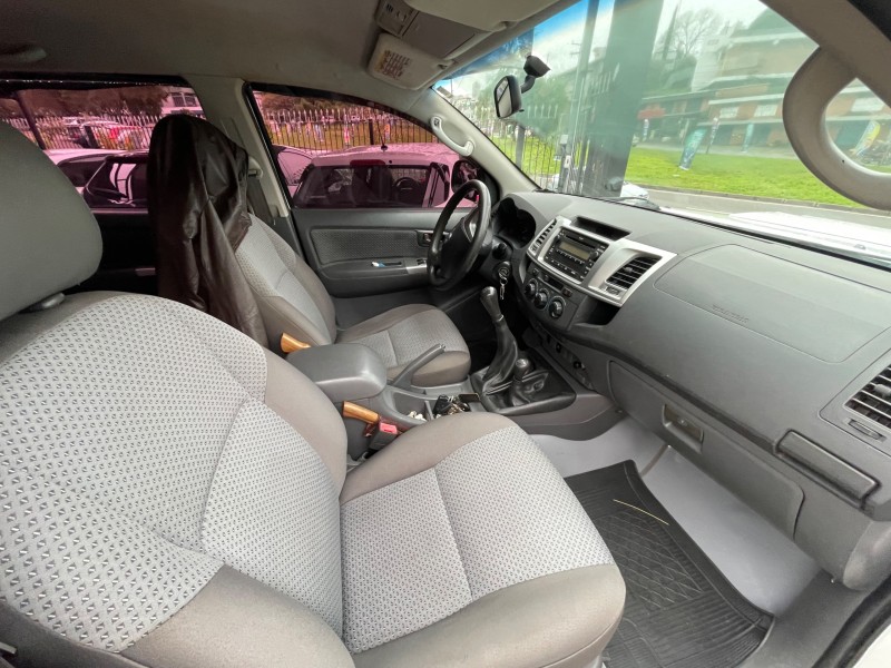 HILUX 3.0 SR 4X4 CD 8V TURBO DIESEL 4P MANUAL - 2013 - CAXIAS DO SUL