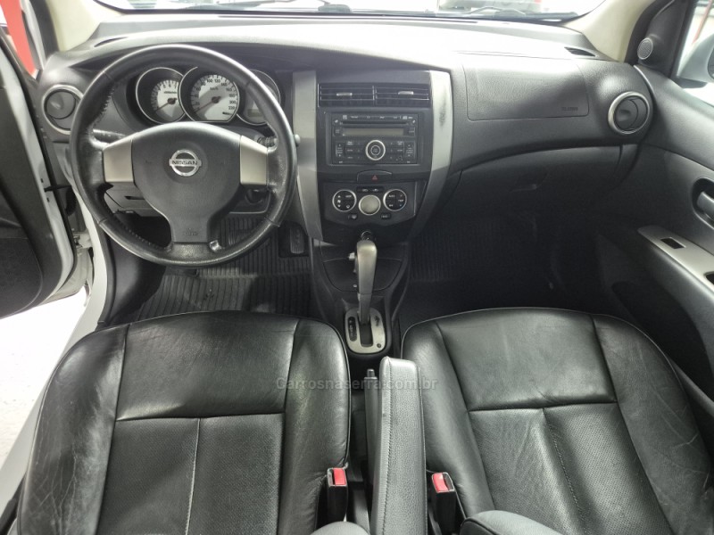 LIVINA 1.8 SL X-GEAR 16V FLEX 4P AUTOMÁTICO - 2014 - CAXIAS DO SUL