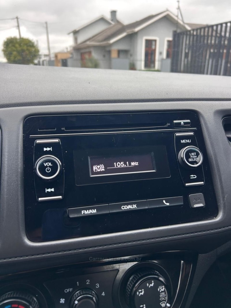 HR-V 1.8 16V FLEX LX 4P AUTOMÁTICO - 2016 - VENâNCIO AIRES