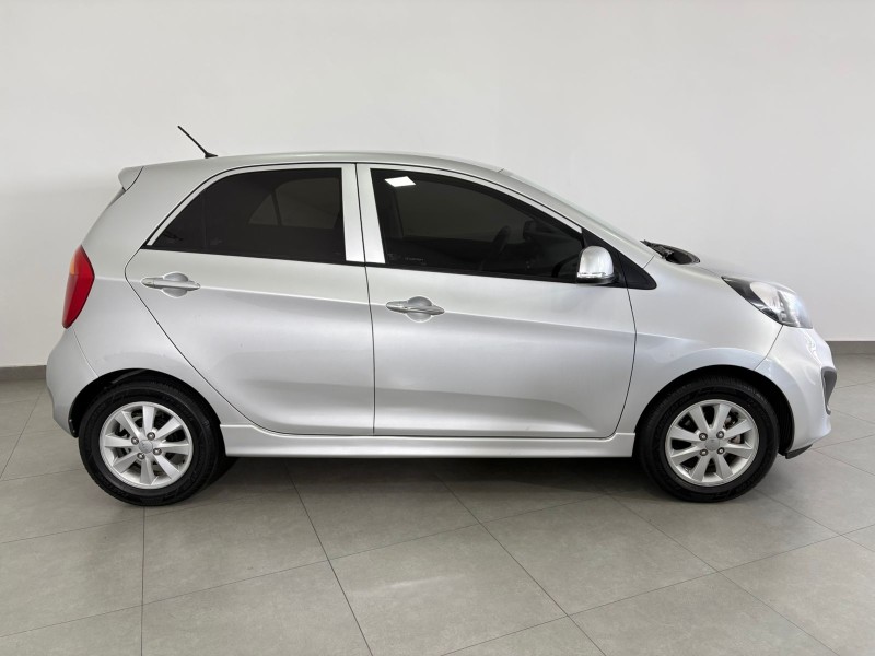PICANTO 1.0 EX4 AT 12V FLEX AUTOMÁTICO - 2012 - FARROUPILHA
