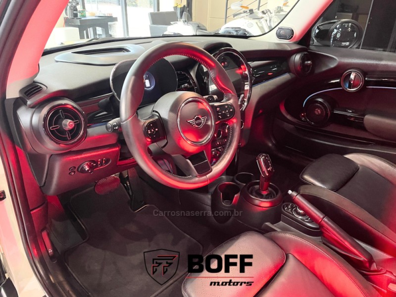 COOPER 2.0 S 16V TURBO GASOLINA 2P AUTOMÁTICO - 2023 - CAXIAS DO SUL