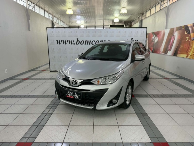 yaris 1.3 16v flex xl plus tech multidrive17 2019 porto alegre