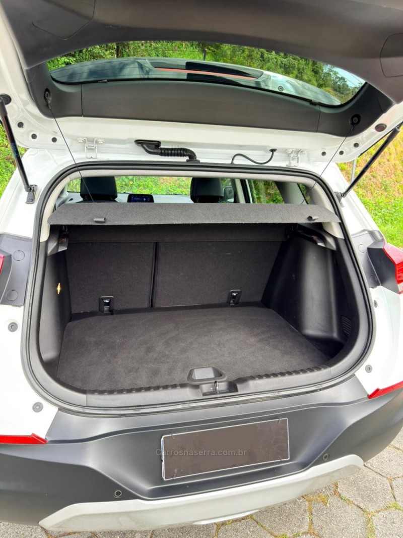 TRACKER 1.2 12V PREMIER TURBO FLEX 4P AUTOMÁTICO - 2021 - TAPEJARA