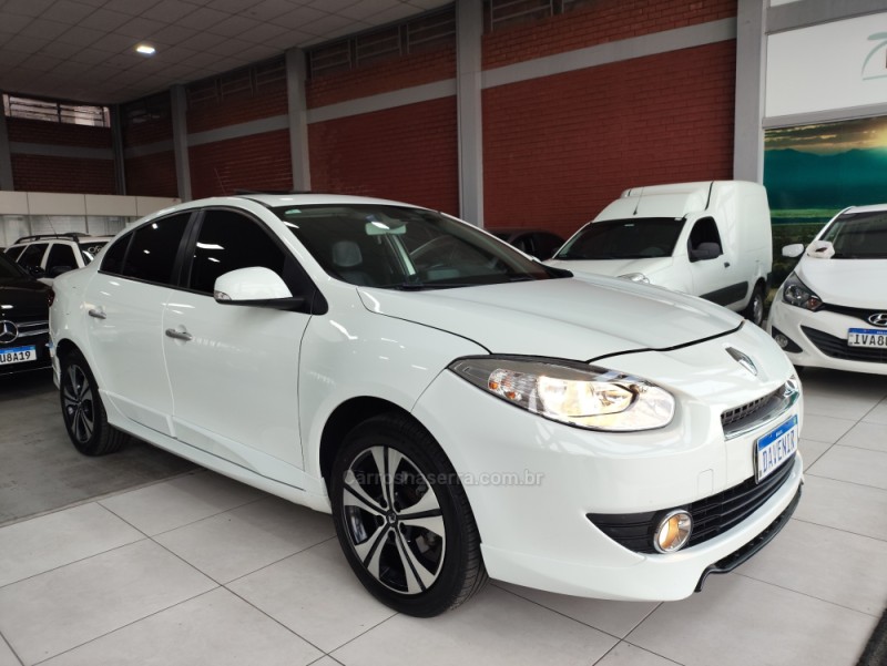 fluence 2.0 gt line 16v flex 4p automatico 2014 taquara