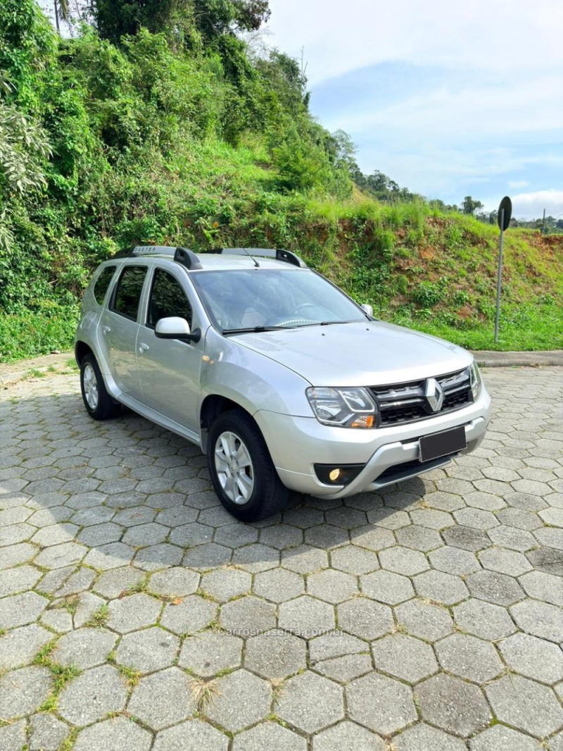 DUSTER 2.0 DYNAMIQUE 4X2 16V FLEX 4P AUTOMÁTICO - 2016 - TAPEJARA