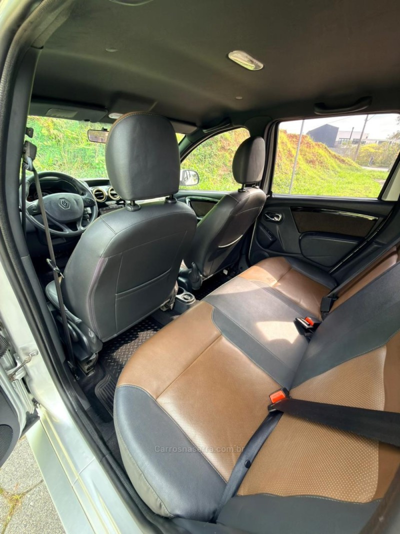 DUSTER 2.0 DYNAMIQUE 4X2 16V FLEX 4P AUTOMÁTICO - 2016 - TAPEJARA