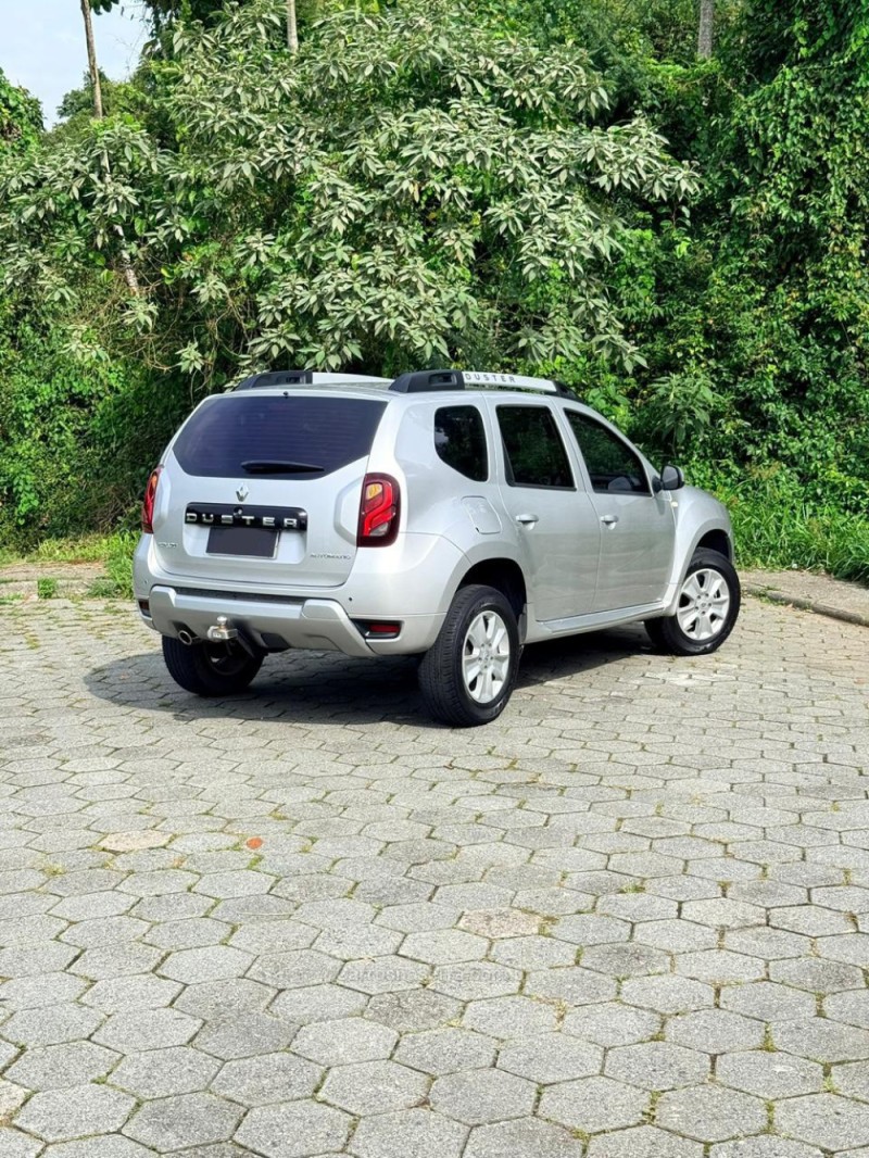 DUSTER 2.0 DYNAMIQUE 4X2 16V FLEX 4P AUTOMÁTICO - 2016 - TAPEJARA