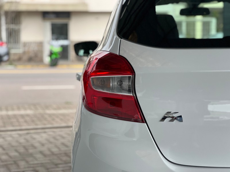 KA 1.0 SE 12V FLEX 4P MANUAL - 2015 - BENTO GONçALVES