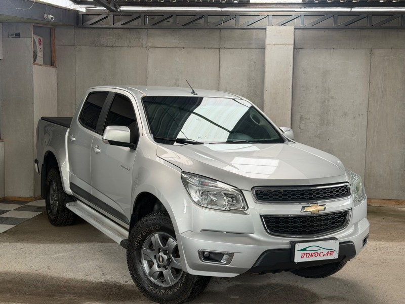 S10 2.4 MPFI ADVANTAGE 4X2 CD 8V FLEX 4P MANUAL - 2016 - CAXIAS DO SUL