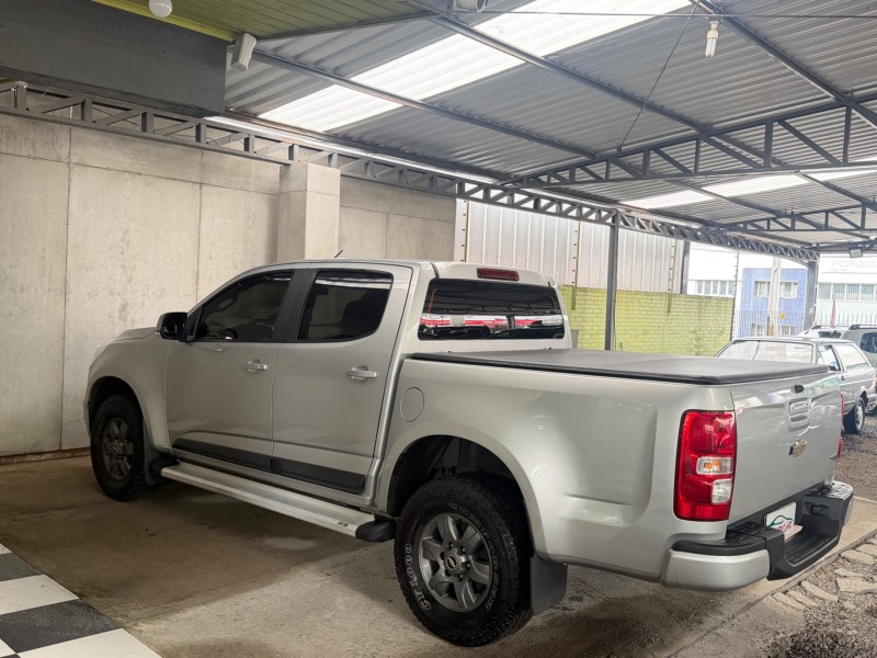 S10 2.4 MPFI ADVANTAGE 4X2 CD 8V FLEX 4P MANUAL - 2016 - CAXIAS DO SUL