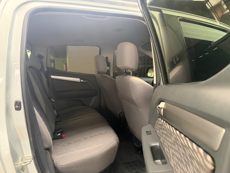 S10 2.4 MPFI ADVANTAGE 4X2 CD 8V FLEX 4P MANUAL - 2016 - CAXIAS DO SUL