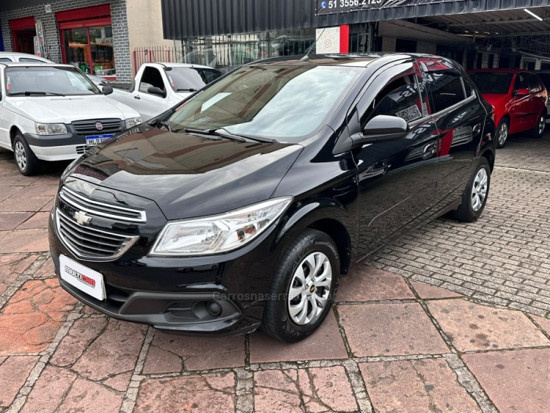 ONIX 1.0 LT 12V FLEX 4P MANUAL - 2013 - CAMPO BOM