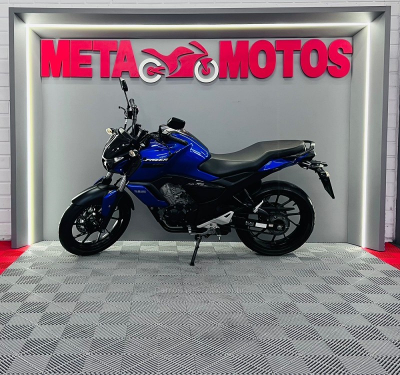 FAZER FZ15 ABS - 2023 - CAMPO BOM